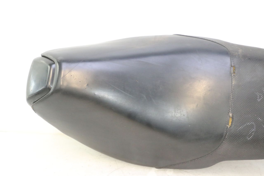 photo de SIODŁO PEUGEOT SPEEDFIGHT 2 AC 50 (2000 - 2009) - Widok z bliska