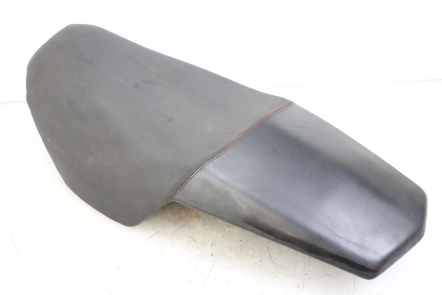 photo de SIEDZENIE PEUGEOT SPEEDFIGHT 4 2T 50 (2015 - 2019) - Szczegóły charakterystyczne