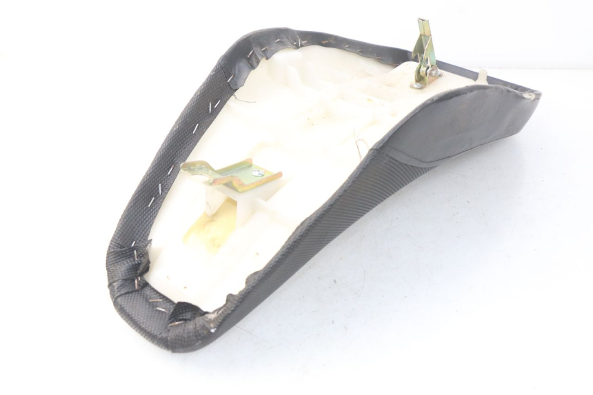 photo de SIEDZENIE ORION SPORTRAX 125 - Zbliżenie techniczne