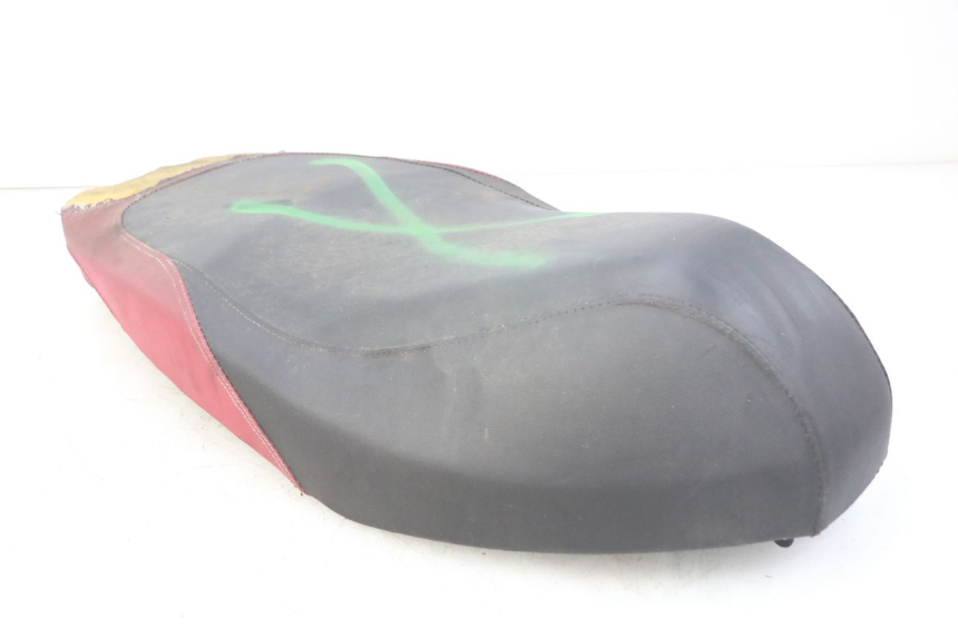 photo de SIEDZENIE APRILIA SR 2T 50 (2012 - 2017) - Inny kąt widzenia