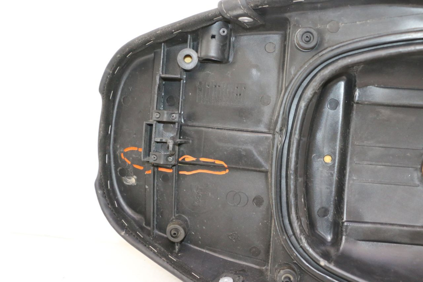 photo de SIEDZENIE GILERA STALKER 50 (2004 - 2014) - Widok profilu