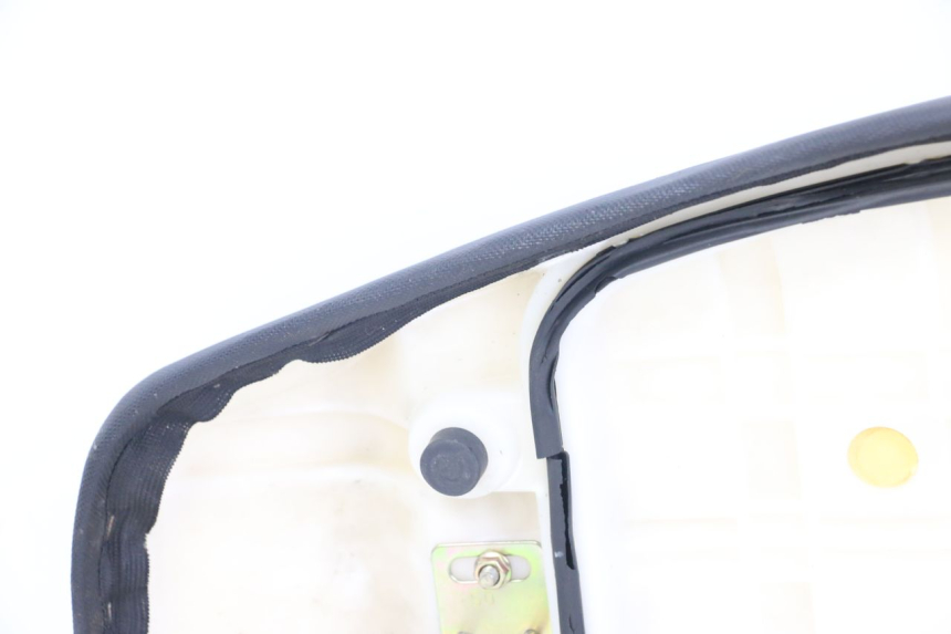 photo de SIEDZENIE VASTRO STREET X 4T 50 (2016 - 2021) - Szczegóły charakterystyczne