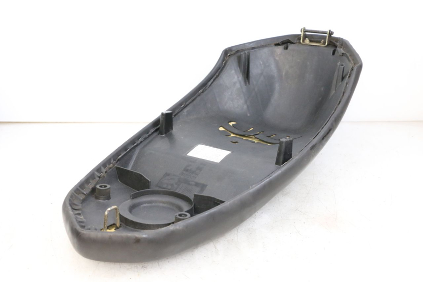 photo de SIEDZENIE PEUGEOT STREETZONE 2T 50 (2014 - 2019) - Stan powierzchni