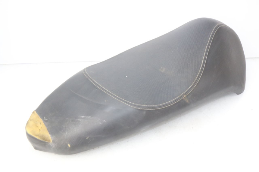 photo de SIEDZENIE PEUGEOT STREETZONE 4T 50 (2018 - 2023) - Zoom stanu zużycia