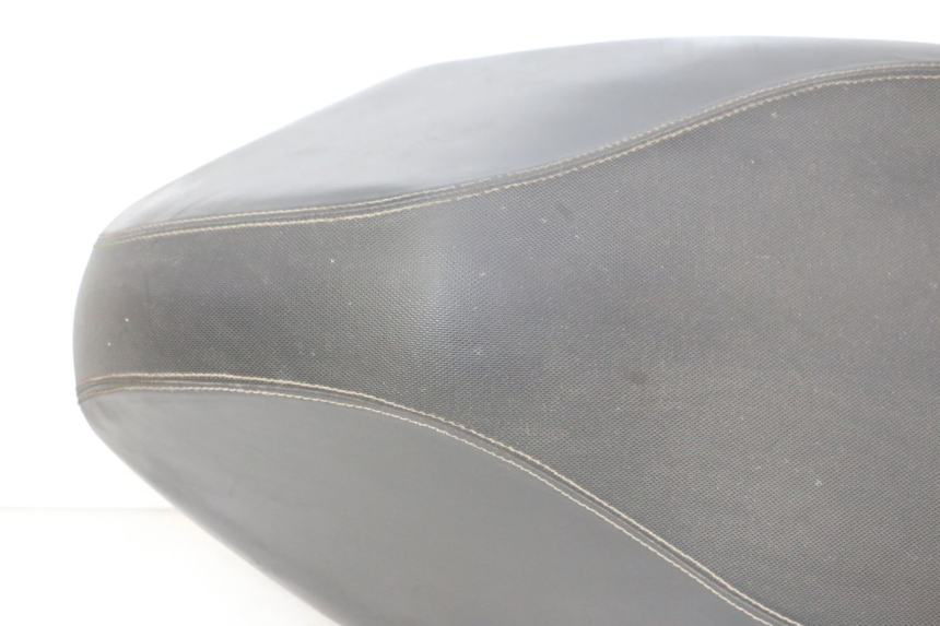 photo de SIEDZENIE PEUGEOT STREETZONE I NAKED 2T 50 (2018 - 2020) - Struktura - zbliżenie