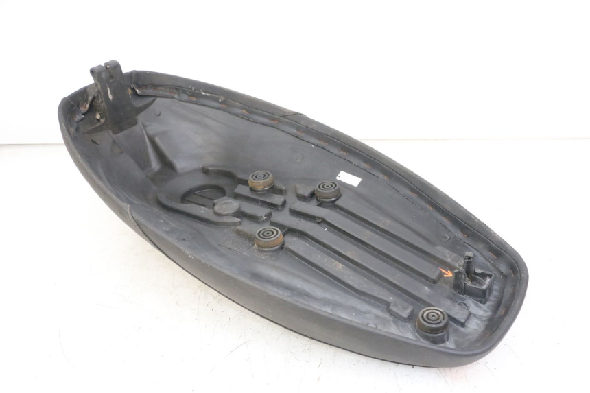 photo de SIEDZENIE MBK STUNT NAKED 50 (2004 - 2018) - Widok z bliska