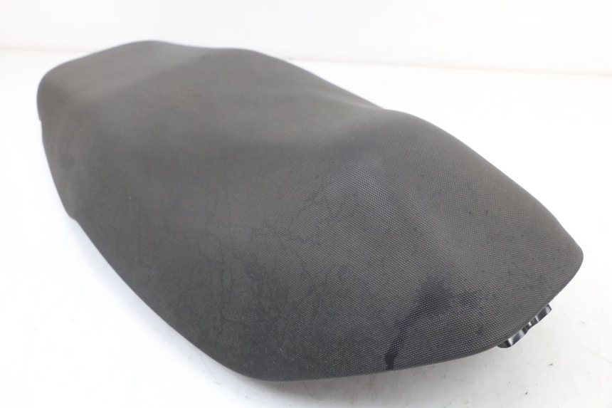 photo de SIEDZENIE KYMCO SUPER 8 4T 50 (2018 - 2020) - Zoom stanu zużycia