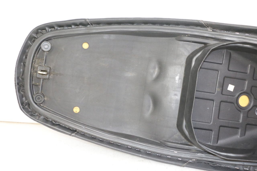 photo de SIEDZENIE SYM JET 14 4T 50 (2018 - 2022) - Szczegóły charakterystyczne