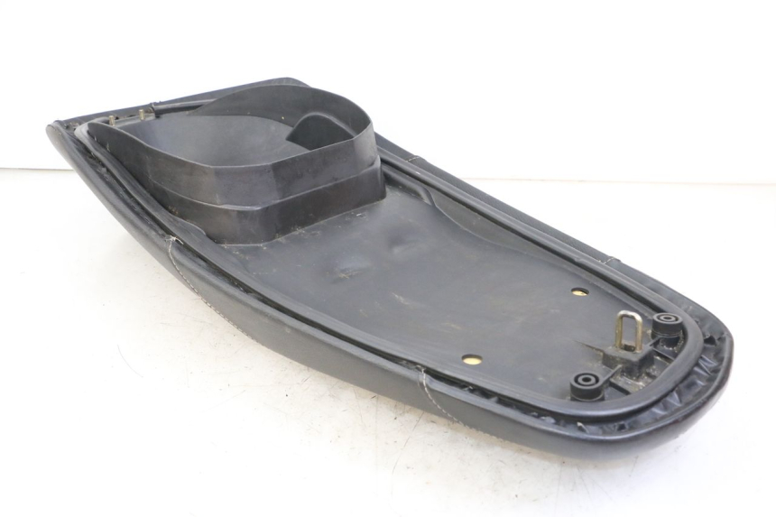 photo de SIEDZENIE SYM JET 14 4T 50 (2018 - 2022) - Widok ogólny