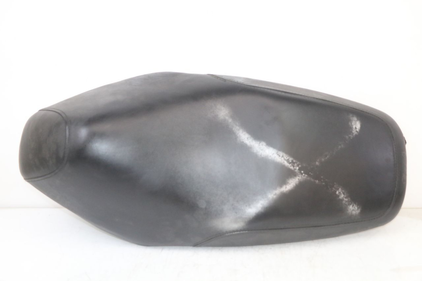 photo de SIEDZENIE SYM ORBIT III 3 4T 50 (2018 - 2021) - Szczegół części