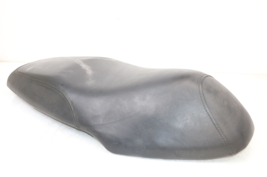 photo de SIEDZENIE SYM ORBIT III 3 4T 50 (2018 - 2021) - Inny kąt widzenia