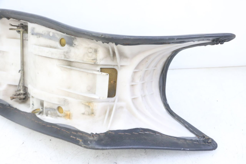 photo de SIEDZENIE YAMAHA TDR DELTABOX 125 (1997 - 2003) - Widok ogólny