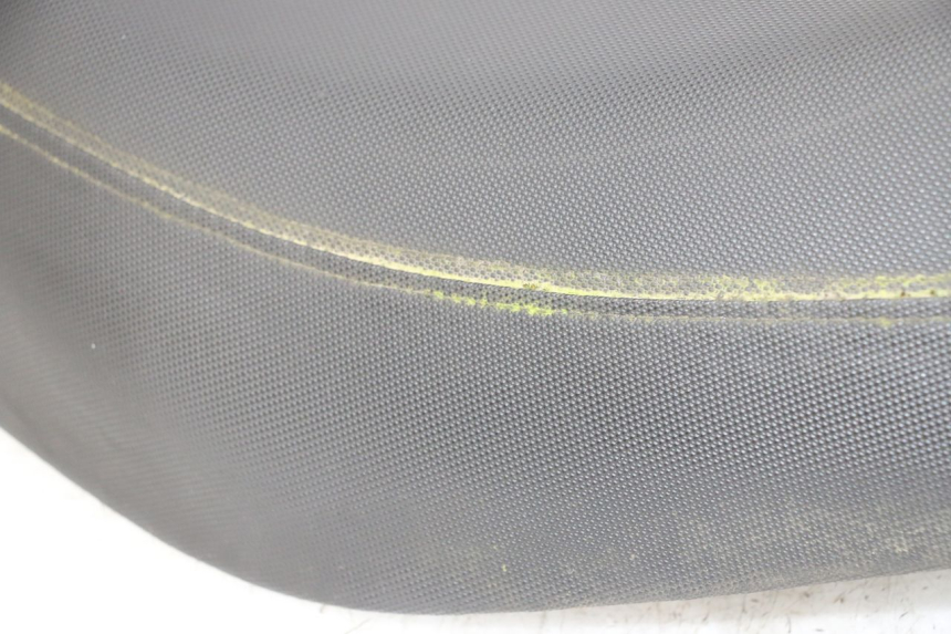 photo de SIEDZENIE TNT MOTOR ROMA 10' 4T 50 (2019 - 2022) - Stan powierzchni