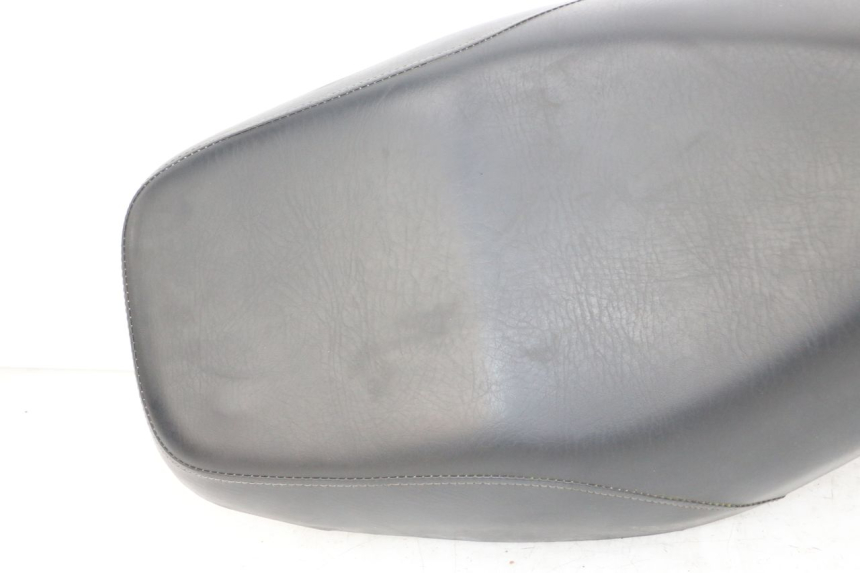 photo de SIEDZENIE BAOTIAN TRAVEL SPIRIT 50 (2010 - 2012) - Zbliżenie komponentów