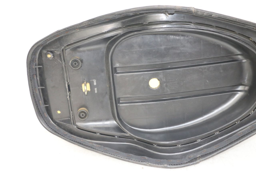 photo de SIEDZENIE BAOTIAN TRAVEL SPIRIT 50 (2010 - 2012) - Oznaczenia i referencje