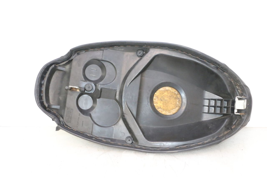 photo de SIODŁO PEUGEOT TREKKER 50 (1995 - 2004) - Alternatywny kąt