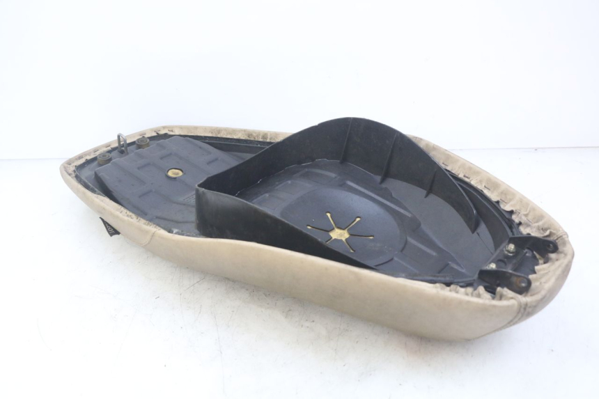 photo de SIEDZENIE PEUGEOT TWEET 4T 50 (2010 - 2014) - Widok ogólny