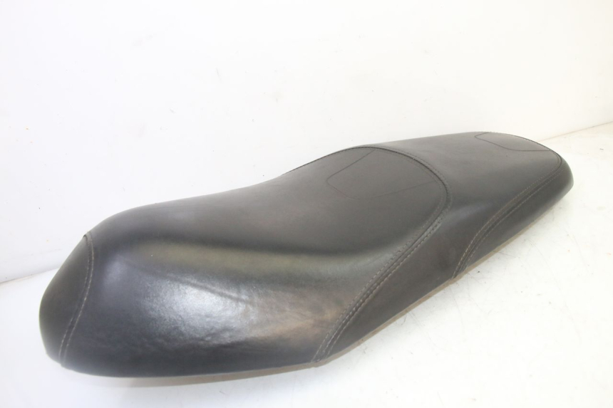 photo de SIEDZENIE PEUGEOT TWEET 4T 50 (2018 - 2022) - Zoom stanu zużycia