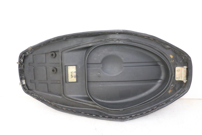 photo de SIEDZENIE PEUGEOT V-CLIC VCLIC 50 (2007 - 2013) - Widok produktu