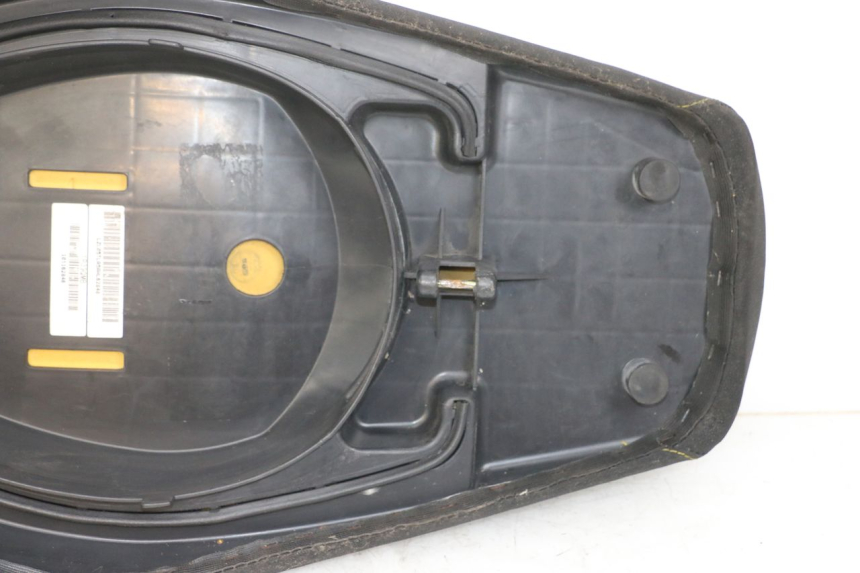 photo de SIEDZENIE BEELINE VELOCE 4T 50 (2011 - 2020) - Oznaczenia i referencje