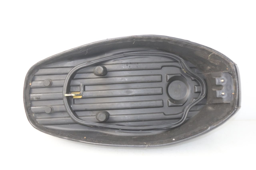 photo de SIEDZENIE JM MOTORS VIPER 2T 50 (2015 - 2022) - Zbliżenie komponentów