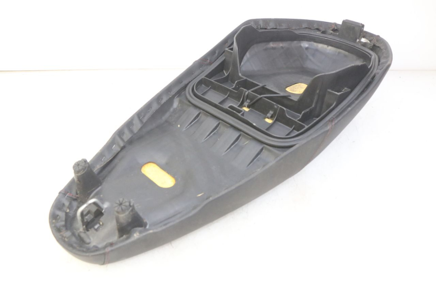 photo de SIEDZENIE HONDA VISION NSC R 50 (2013 - 2015) - Zbliżenie techniczne