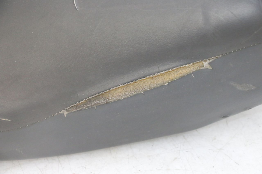 photo de SIEDZENIE PEUGEOT VIVACITY NEW 2T 50 (2008 - 2017) - Struktura - zbliżenie