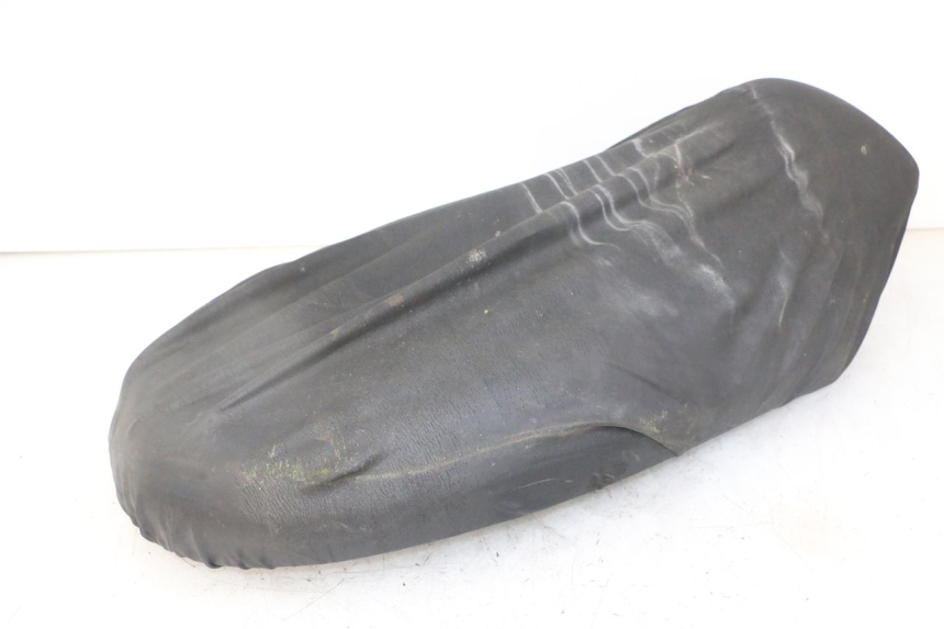 photo de SIEDZENIE PEUGEOT VIVACITY NEW 4T 50 (2008 - 2017) - Zbliżenie techniczne