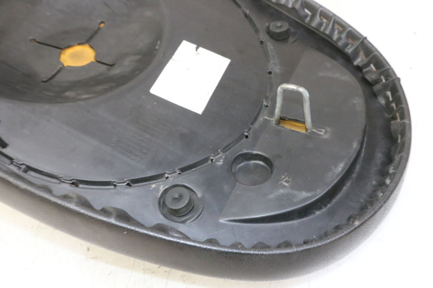 photo de SIEDZENIE PEUGEOT VIVACITY NEW 4T 50 (2008 - 2017) - Punkty mocowania