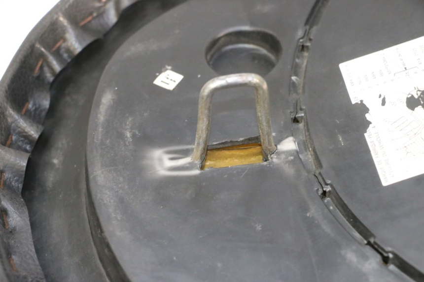 photo de SIEDZENIE PEUGEOT VIVACITY NEW 4T 50 (2008 - 2017) - Zbliżenie techniczne