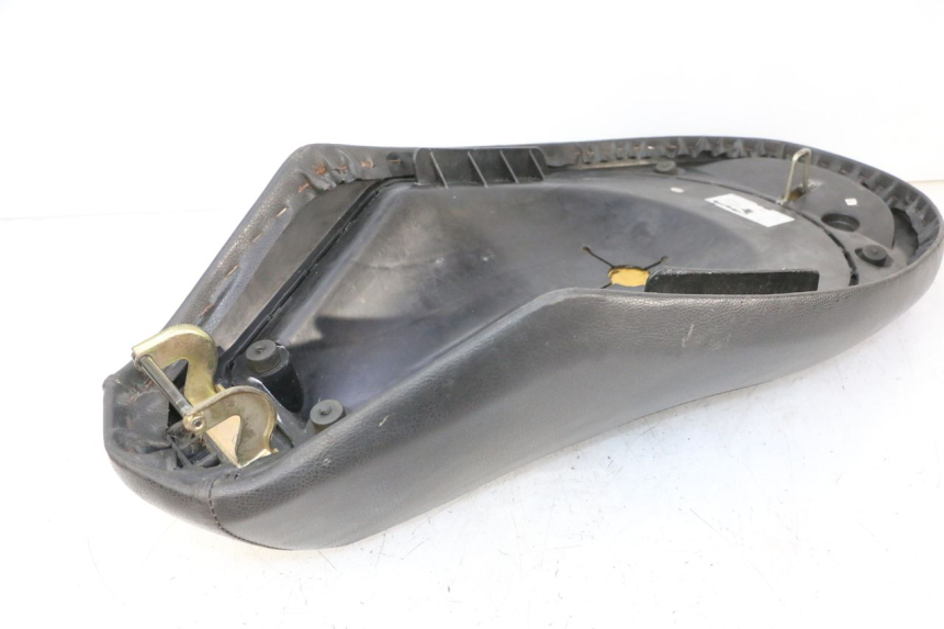 photo de SIEDZENIE PEUGEOT VIVACITY NEW 4T 50 (2008 - 2017) - Punkty mocowania