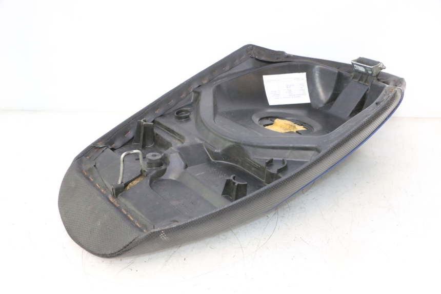 photo de SIEDZENIE PEUGEOT VIVACITY 50 (1998 - 2003) - Zbliżenie techniczne