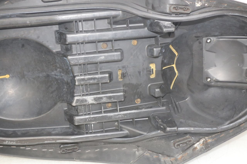 photo de SIEDZENIE YAMAHA X-MAX XMAX 250 (2006 - 2009) - Zdjęcie dodatkowe