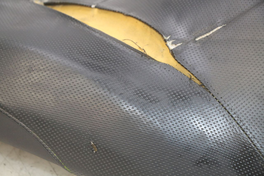 photo de SIEDZENIE YAMAHA X-MAX XMAX 250 (2006 - 2009) - Struktura - zbliżenie