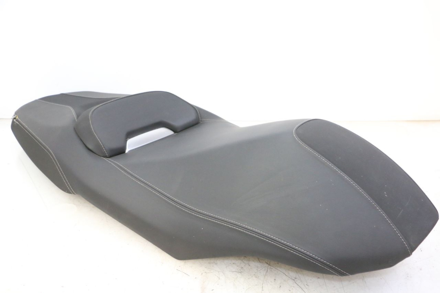 photo de SIEDZENIE YAMAHA XMAX X-MAX 125 (2021 - 2025) - Punkty mocowania
