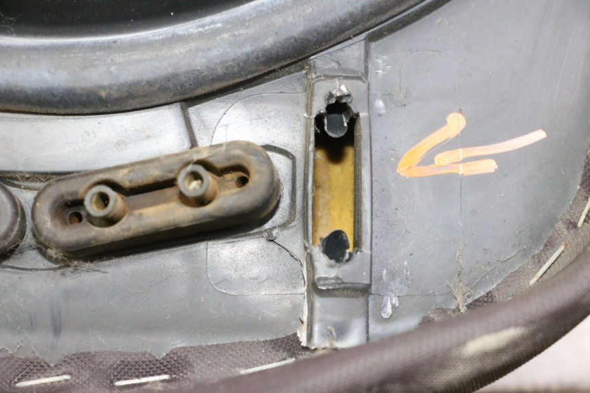 photo de SIEDZENIE YAMAHA X-MAX XMAX 250 (2006 - 2009) - Zbliżenie komponentów