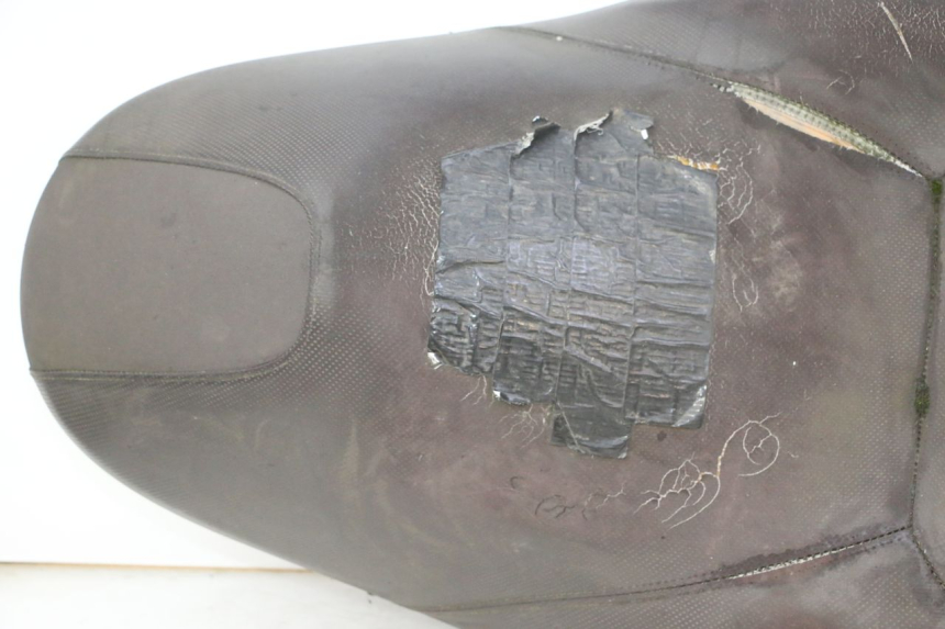 photo de SIEDZENIE YAMAHA X-MAX XMAX 250 (2006 - 2009) - Zoom stanu zużycia