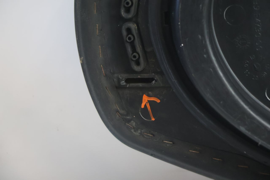 photo de SIEDZENIE YAMAHA XMAX X-MAX 125 (2006 - 2009) - Oznaczenia i referencje