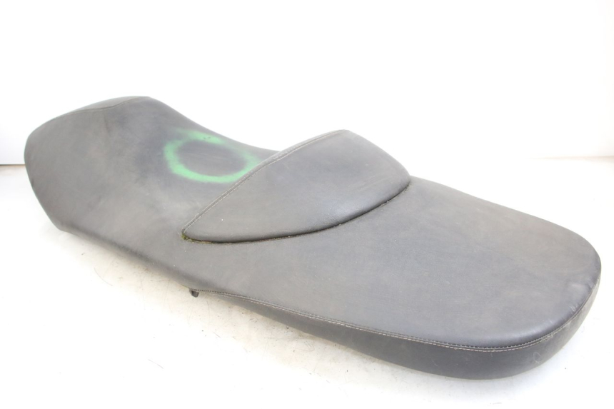 photo de SIEDZENIE PIAGGIO X10 125 (2012 - 2017) - Szczegół części