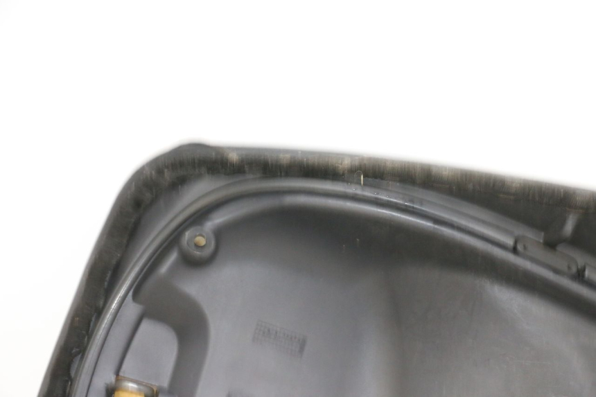 photo de SIEDZENIE PIAGGIO X8 125 (2004 - 2007) - Kontrola wizualna