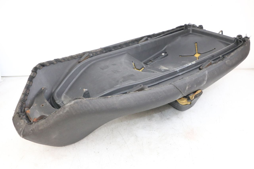 photo de SIODŁO PIAGGIO X9 125 (2000 - 2003) - Stan powierzchni