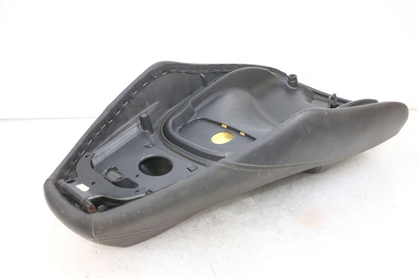 photo de SIEDZENIE PIAGGIO XEVO - X EVO 125 (2007 - 2017) - Zoom stanu zużycia