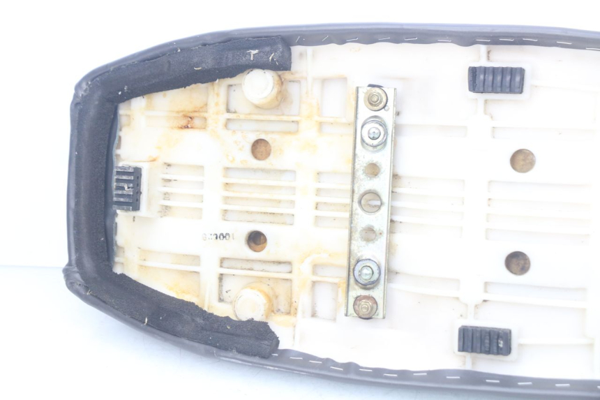 photo de SIEDZENIE SUZUKI XF FREEWIND 650 (1997 - 2003) - Szczegóły charakterystyczne