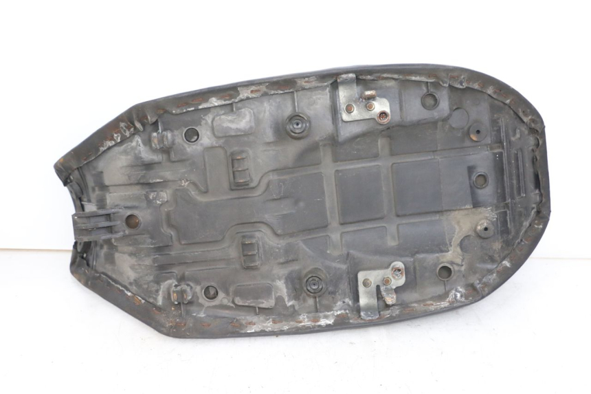 photo de SIEDZENIE YAMAHA XJ F 900 (1983 - 1994) - Punkty mocowania