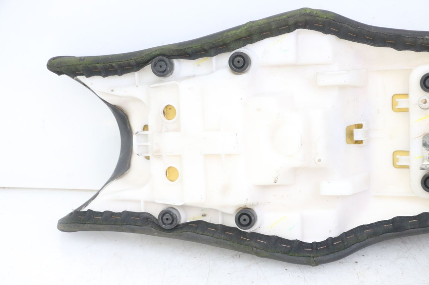 photo de SIEDZENIE YAMAHA XJ6 ABS 600 (2008 - 2016) - Stan powierzchni