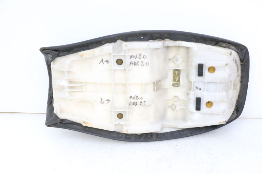 photo de SIEDZENIE YAMAHA XJN DIVERSION 600 (2000 - 2003) - Stan powierzchni