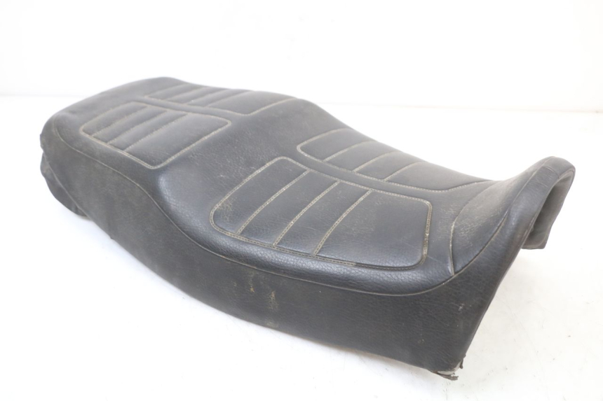photo de SIEDZENIE YAMAHA XJS DIVERSION 600 (1997 - 1999) - Szczegół części
