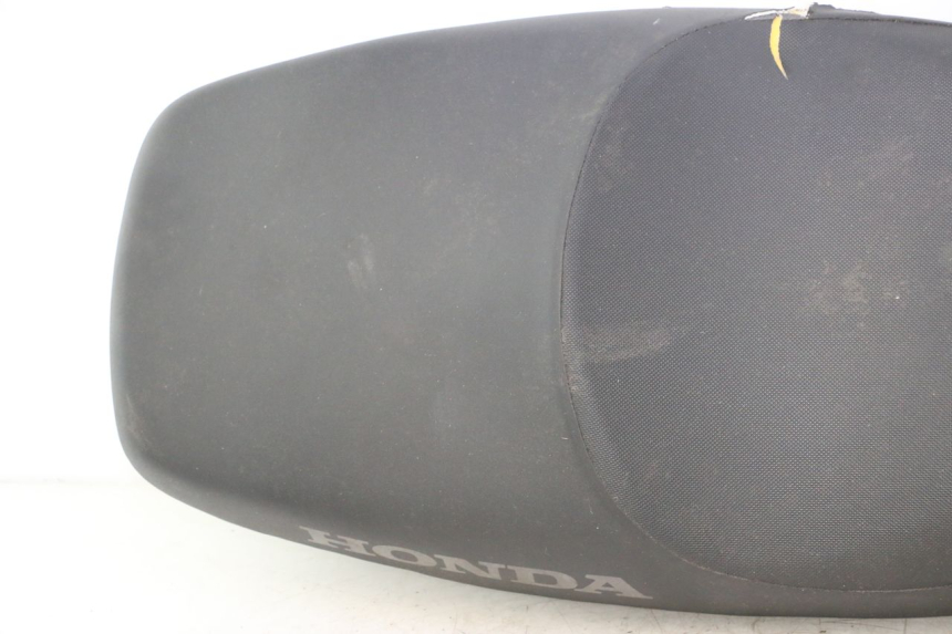 photo de SIODŁO HONDA XLV VARADERO 125 (2007 - 2012) - Widok główny