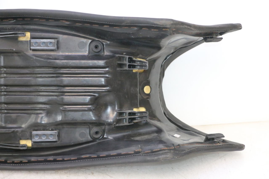 photo de SIODŁO HONDA XLV VARADERO 125 (2007 - 2012) - Widok ogólny