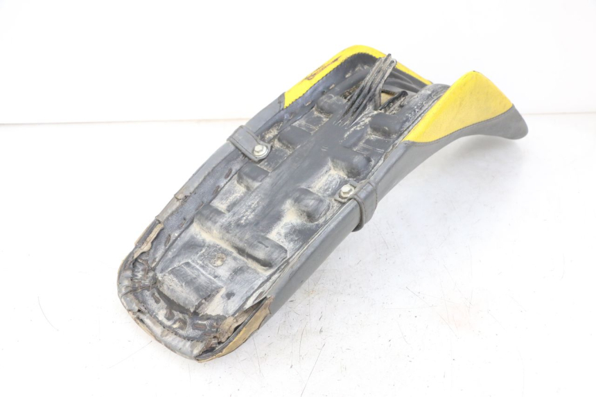 photo de SIEDZENIE PEUGEOT XP6 50 (1997 - 2003) - Zbliżenie techniczne